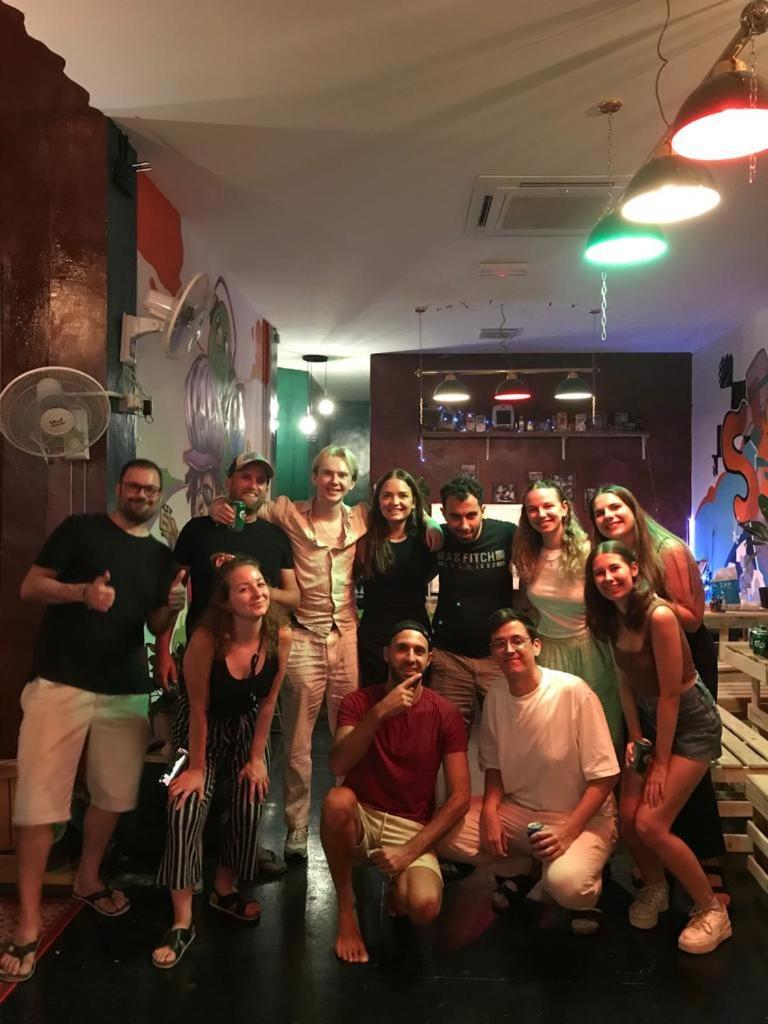 H2 Worldpackers , The Social Hotel Kota Kinabalu Kültér fotó