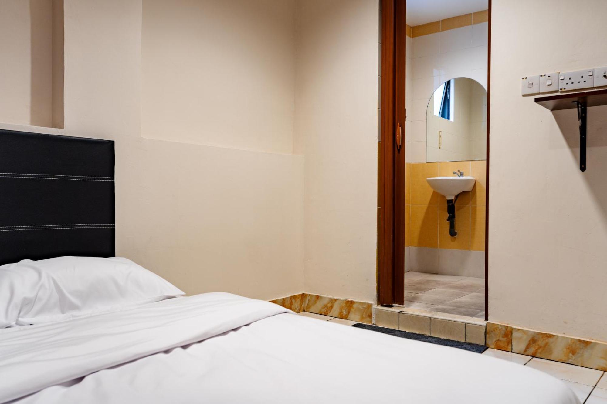 H2 Worldpackers , The Social Hotel Kota Kinabalu Kültér fotó