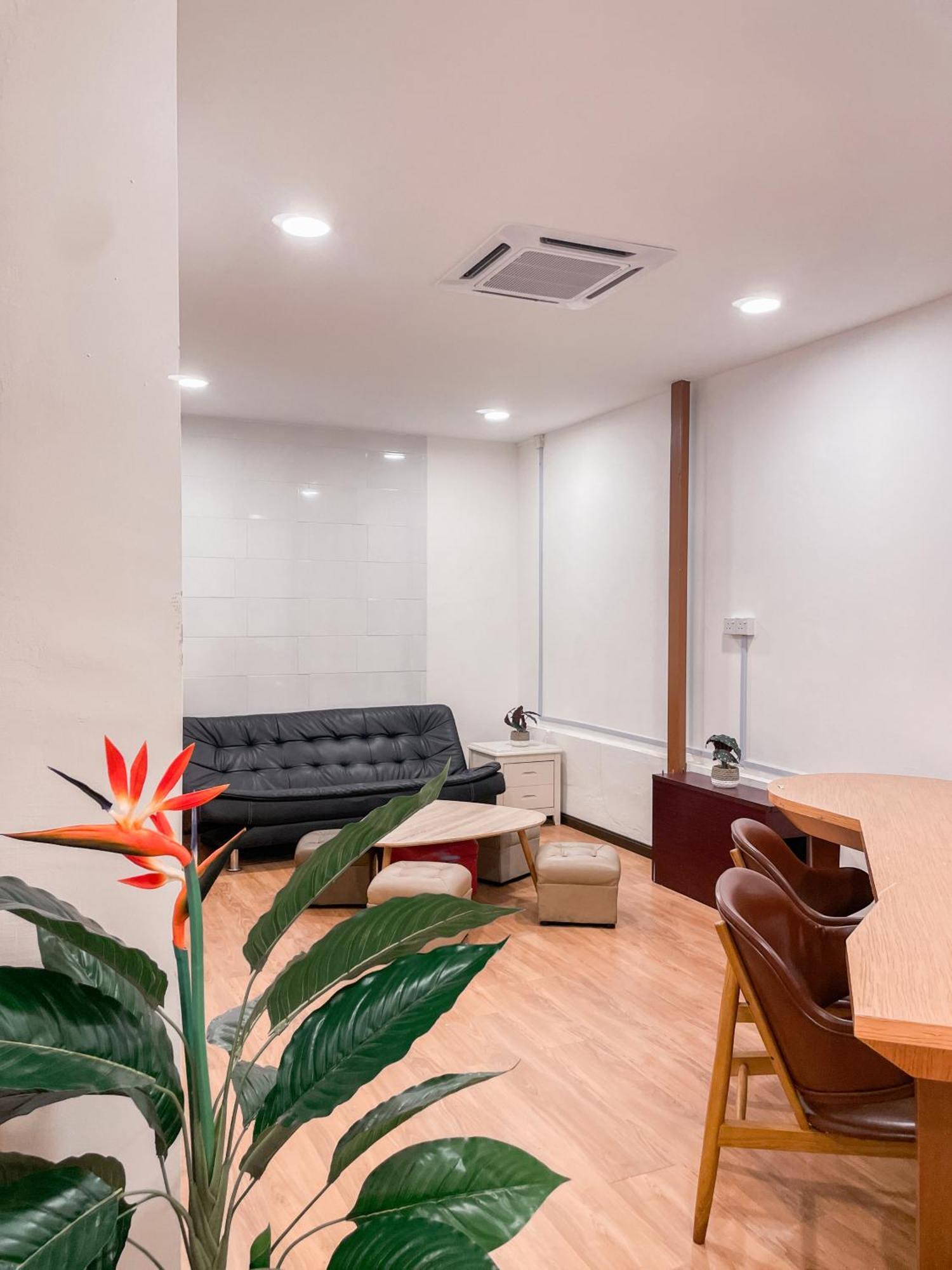 H2 Worldpackers , The Social Hotel Kota Kinabalu Kültér fotó